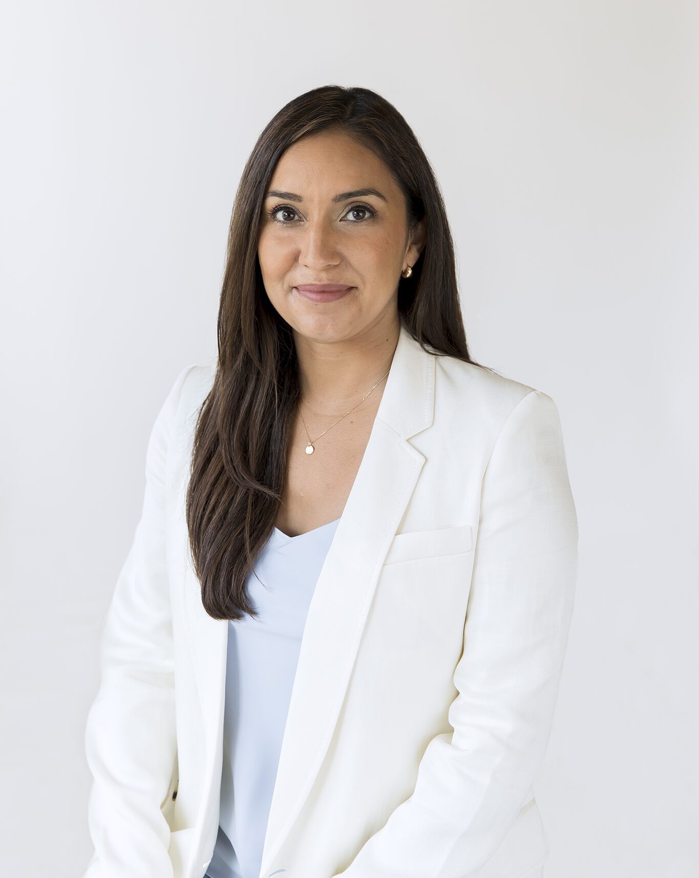Fernanda Villanueva Psychotherapist and Owner of Bloom Well Therapy